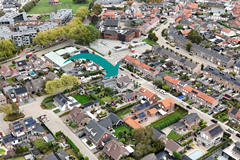 Prins Willemstraat 22, 4791 JR Klundert - Drone foto met pijl (5).png